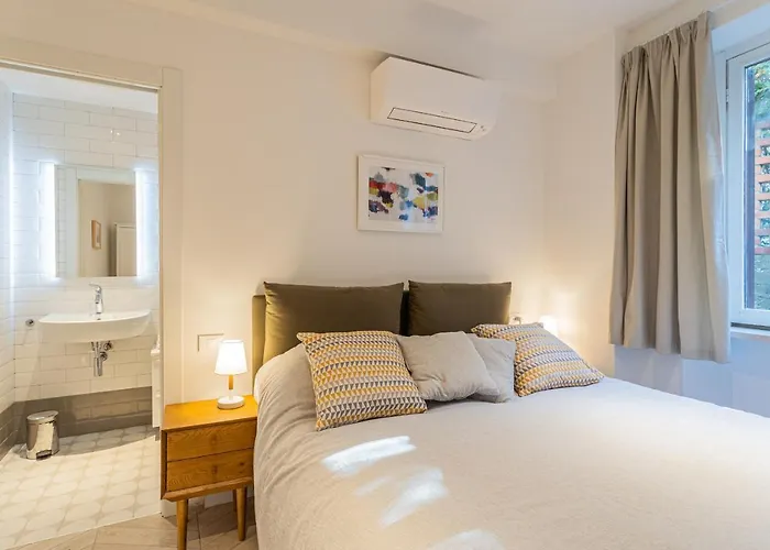 Your Private Harbour On By Rent Apartmán Laglio